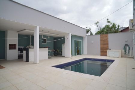 Casa à venda com 280m², 4 quartos e 3 vagasÁrea externa