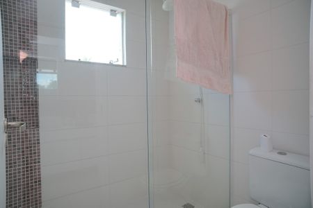 Casa à venda com 280m², 4 quartos e 3 vagasBanheiro do Quarto 4