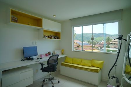 Casa à venda com 280m², 4 quartos e 3 vagasQuarto 4