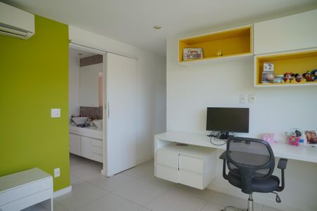 Casa à venda com 280m², 4 quartos e 3 vagasQuarto 4