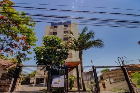 Apartamento para alugar com 75m², 3 quartos e 2 vagasFachada