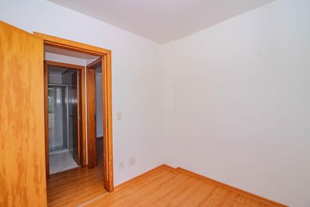 Quarto 1 de apartamento para alugar com 3 quartos, 75m² em Cristo Redentor, Porto Alegre