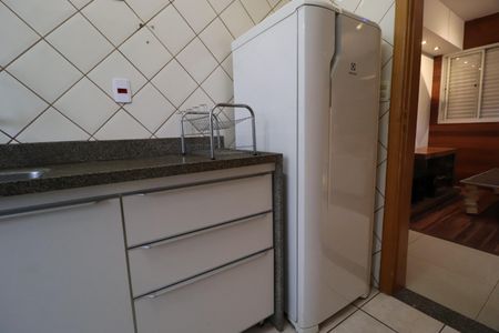 Apartamento para alugar com 75m², 2 quartos e 1 vagaCozinha