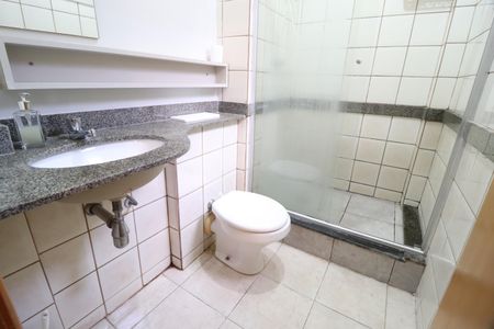 Apartamento para alugar com 75m², 2 quartos e 1 vagaBanheiro do Quarto 2