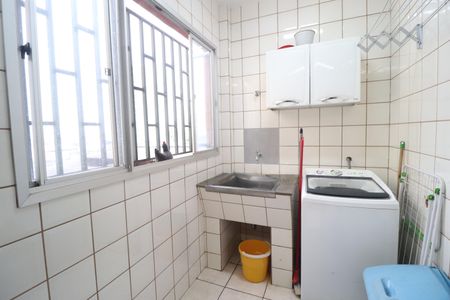 Apartamento para alugar com 75m², 2 quartos e 1 vagaÁrea de Serviço