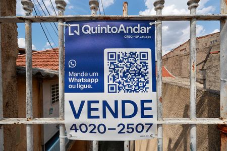 Casa à venda com 28m², 1 quarto e sem vaga Casa à venda com 28m², 1 quarto e sem vagaPlaquinha