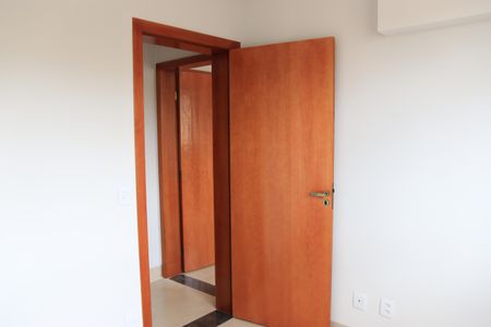 Apartamento para alugar com 55m², 2 quartos e 1 vagaQuarto 01