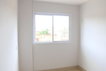 Apartamento para alugar com 55m², 2 quartos e 1 vagaQuarto 02