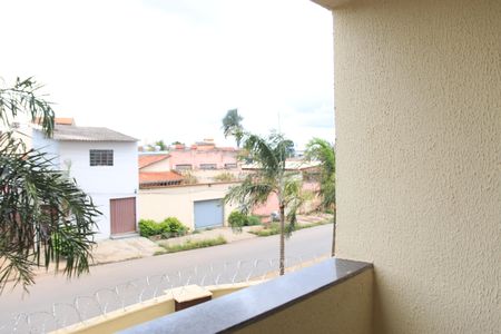 Varanda da Sala de apartamento para alugar com 2 quartos, 70m² em Residencial Sonho Dourado, Goiânia