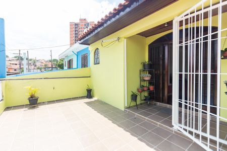 Casa à venda com 187m², 3 quartos e 2 vagas Casa à venda com 187m², 3 quartos e 2 vagasvaranda