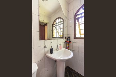 Casa à venda com 187m², 3 quartos e 2 vagas Casa à venda com 187m², 3 quartos e 2 vagasBanheiro 2