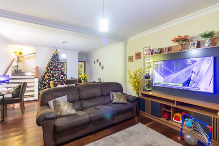 Sala  de casa à venda com 3 quartos, 187m² em Quitaúna, Osasco