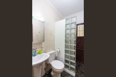 Casa à venda com 187m², 3 quartos e 2 vagas Casa à venda com 187m², 3 quartos e 2 vagasBanheiro 1