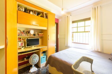 Casa à venda com 187m², 3 quartos e 2 vagas Casa à venda com 187m², 3 quartos e 2 vagasQuarto 2