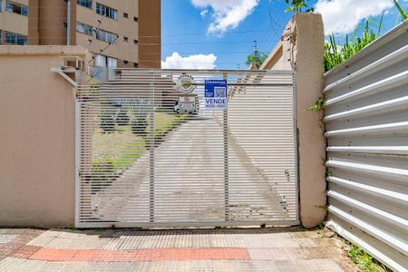 Apartamento à venda com 82m², 2 quartos e 2 vagasplaca instalada em 06/12/2025 com o código YOJA-325