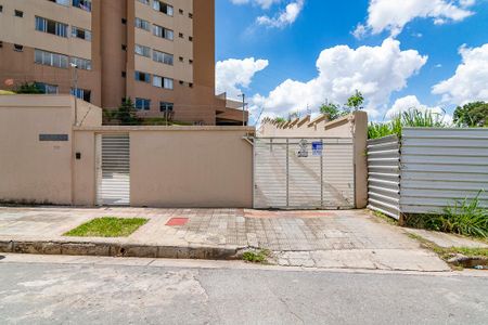 Apartamento à venda com 82m², 2 quartos e 2 vagasplaca instalada em 06/12/2025 com o código YOJA-325