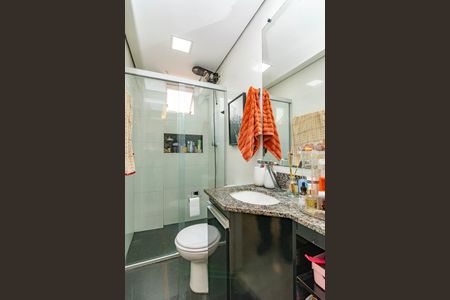 Apartamento à venda com 82m², 2 quartos e 2 vagasBanheiro Social