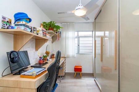 Apartamento à venda com 82m², 2 quartos e 2 vagasQuarto 2