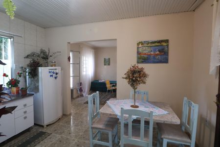 Casa para alugar com 100m², 3 quartos e 5 vagasCozinha