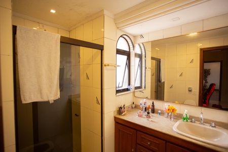 Apartamento à venda com 114m², 3 quartos e 2 vagasBANHEIRO