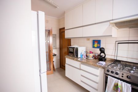 Apartamento à venda com 114m², 3 quartos e 2 vagasCOZINHA