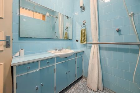 Apartamento à venda com 80m², 2 quartos e 1 vagaBanheiro Social