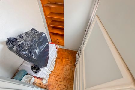 Apartamento à venda com 80m², 2 quartos e 1 vagaQuarto de Serviço