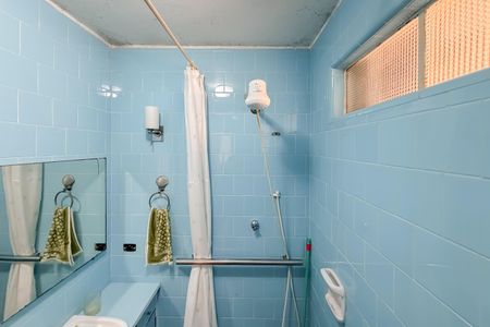 Apartamento à venda com 80m², 2 quartos e 1 vagaBanheiro Social