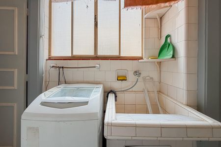 Apartamento à venda com 80m², 2 quartos e 1 vagaÁrea de Serviço