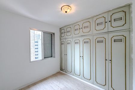 Apartamento à venda com 80m², 2 quartos e 1 vagaQuarto 2