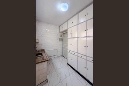 Apartamento à venda com 80m², 2 quartos e 1 vagaCozinha