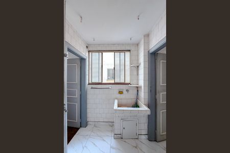 Apartamento à venda com 80m², 2 quartos e 1 vagaÁrea de Serviço
