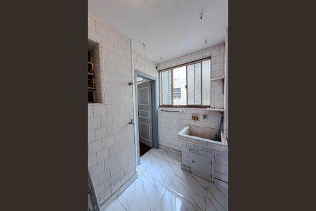 Apartamento à venda com 80m², 2 quartos e 1 vagaÁrea de Serviço