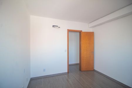 Apartamento à venda com 44m², 1 quarto e 1 vagaQuarto