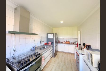 Apartamento para alugar com 64m², 2 quartos e 1 vagaCozinha