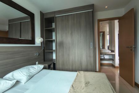 Apartamento à venda com 50m², 1 quarto e 1 vagaQuarto 1 - Armários