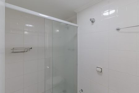 Apartamento à venda com 126m², 3 quartos e 2 vagas Apartamento à venda com 126m², 3 quartos e 2 vagasBanheiro da Suíte
