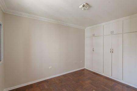 Apartamento à venda com 126m², 3 quartos e 2 vagas Apartamento à venda com 126m², 3 quartos e 2 vagasSuíte