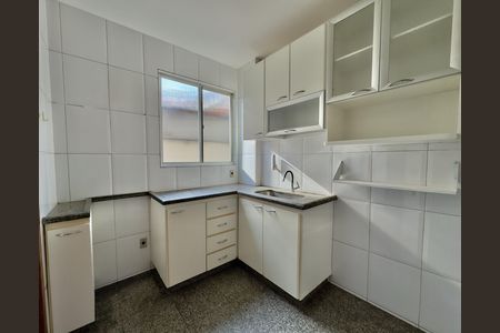 Apartamento à venda com 3 quartos, 130m² em Padre Eustáquio, Belo Horizonte