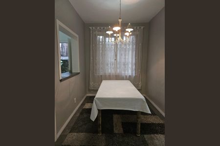 Casa para alugar com 235m², 3 quartos e 3 vagas