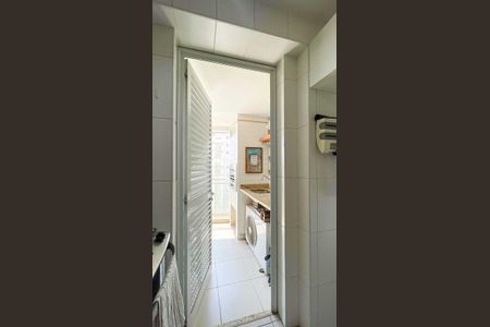 Apartamento à venda com 81m², 2 quartos e 1 vagaÁrea de serviço