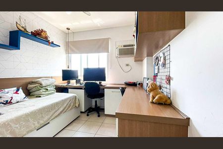 Apartamento à venda com 81m², 2 quartos e 1 vagaQuarto