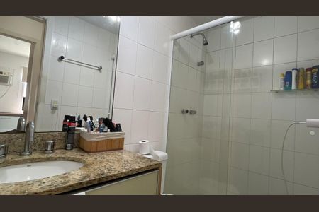 Apartamento à venda com 81m², 2 quartos e 1 vagaBanheiro