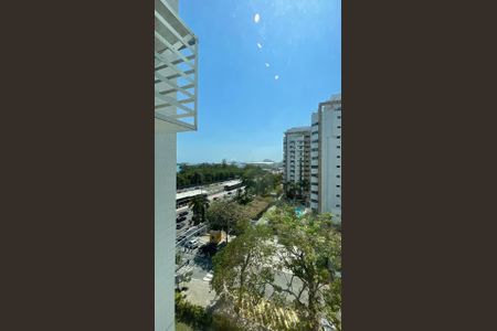 Apartamento à venda com 81m², 2 quartos e 1 vagaÁrea externa