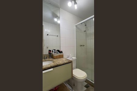 Apartamento à venda com 81m², 2 quartos e 1 vagaBanheiro