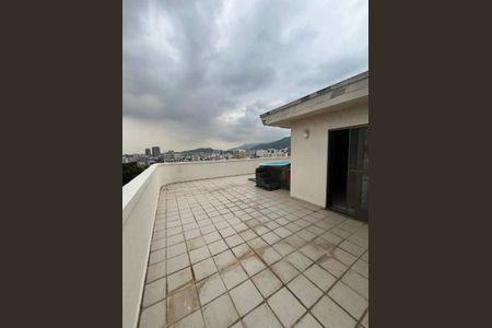 Apartamento à venda com 200m², 3 quartos e 2 vagas