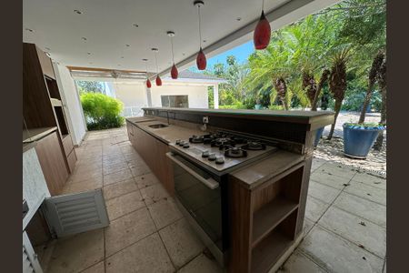 Casa à venda com 1000m², 5 quartos e 7 vagasChurrasqueira