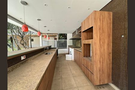 Casa à venda com 1000m², 5 quartos e 7 vagasChurrasqueira