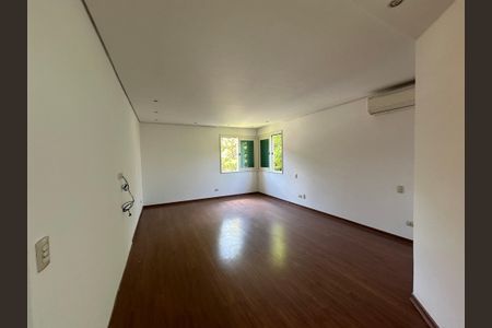 Casa à venda com 1000m², 5 quartos e 7 vagasSuíte 3