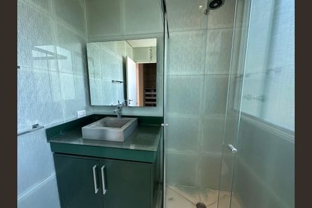 Casa à venda com 1000m², 5 quartos e 7 vagasBanheiro da Suíte 1